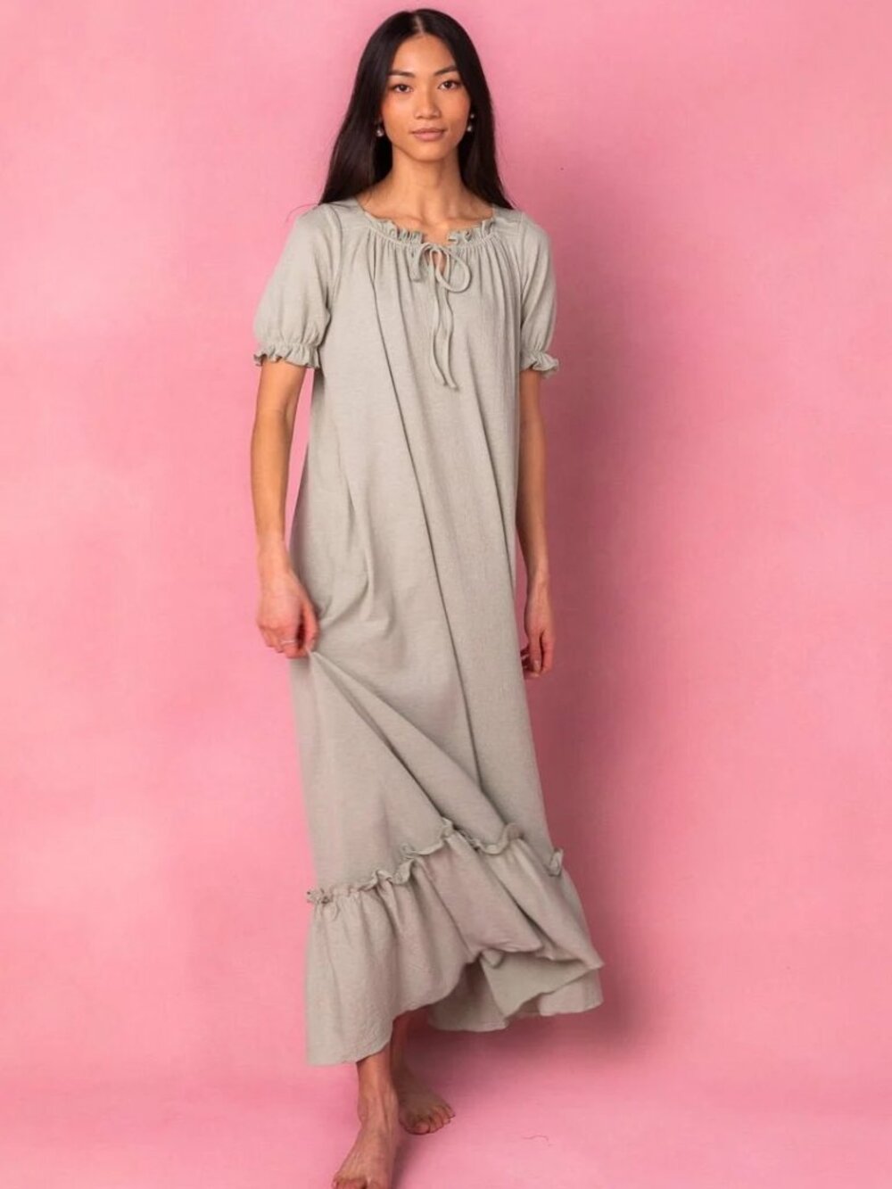 Ivy City Co Petra Short Sleeve Dress in Green
